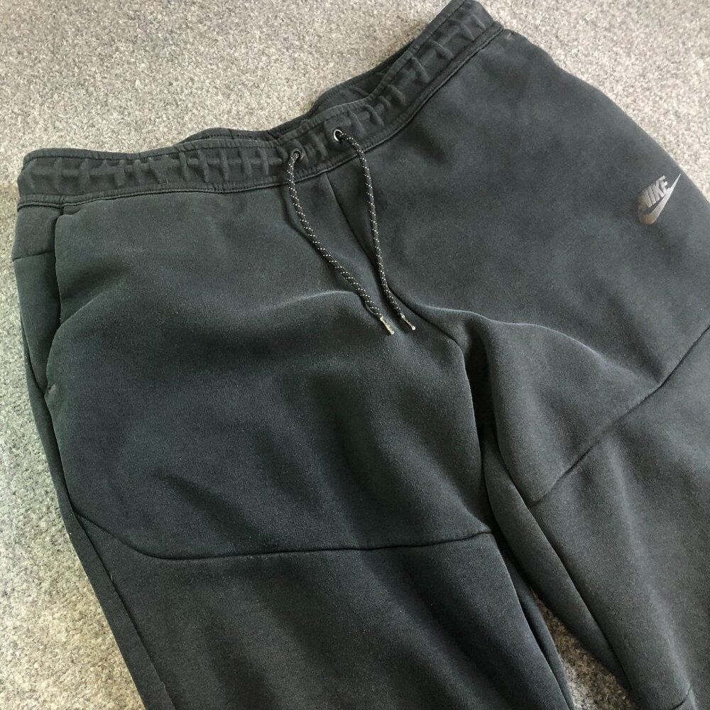 Nike Sportswear Tech Jogger Sweatpants Mens Extra Large Pockets CU4495